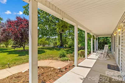 711 Spring Pointe Drive, Stony Point, NC 28678 - Photo 2
