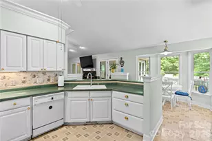711 Spring Pointe Dr, Stony Point, NC 28678 - Photo 18