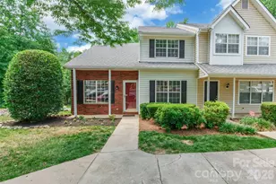 5840 Prescott Ct, Charlotte, NC 28269 - Photo 1
