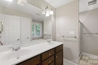 190 Meadow Glen Drive, Troutman, NC 28166 - Photo 32