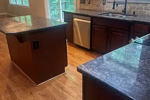 190 Meadow Glen Dr, Troutman, NC 28166 - Photo 4