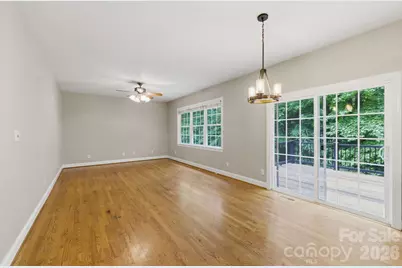 190 Meadow Glen Drive, Troutman, NC 28166 - Photo 10
