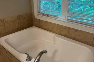 190 Meadow Glen Dr, Troutman, NC 28166 - Photo 20