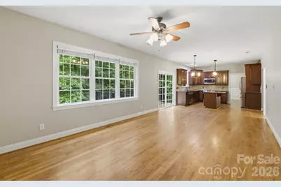 190 Meadow Glen Drive, Troutman, NC 28166 - Photo 12