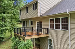 190 Meadow Glen Dr, Troutman, NC 28166 - Photo 46