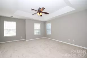 8306 Hornwood Ct, Charlotte, NC 28215 - Photo 18
