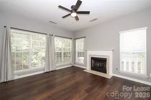 8306 Hornwood Ct, Charlotte, NC 28215 - Photo 14