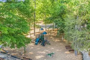 8306 Hornwood Ct, Charlotte, NC 28215 - Photo 42