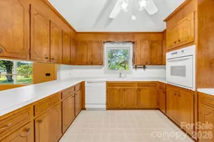 406 Kistler Farm Rd, Mooresville, NC 28115 - Photo 6