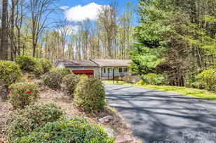 525 Maren Ct, Hendersonville, NC 28739 - Photo 4
