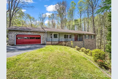 525 Maren Court, Hendersonville, NC 28739 - Photo 2
