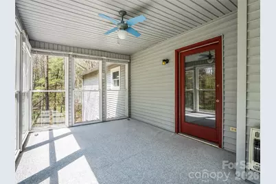 525 Maren Court, Hendersonville, NC 28739 - Photo 14