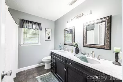 2651 31st Street Court NE, Hickory, NC 28601 - Photo 26