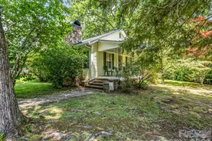 813 Montreat Rd, Black Mountain, NC 28711 - Photo 8