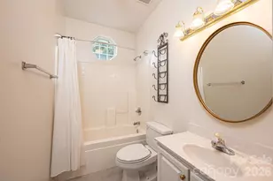 1410 4th St Dr NW, Hickory, NC 28601 - Photo 20