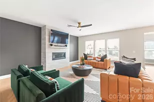 12205 Hollinhope Dr, Charlotte, NC 28278 - Photo 18