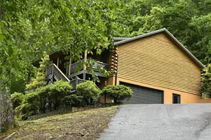 357 Rosewood Ln, Burnsville, NC 28714 - Photo 6