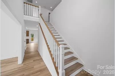 1147 10th Street Lane NW, Hickory, NC 28601 - Photo 4