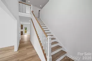 1147 10th St Ln NW, Hickory, NC 28601 - Photo 4