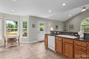 64 Springside Rd, Asheville, NC 28803 - Photo 10