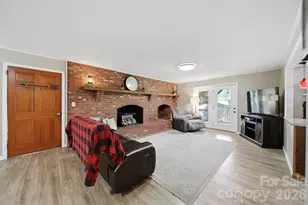 138 Whispering Pines Dr, Hudson, NC 28638 - Photo 8