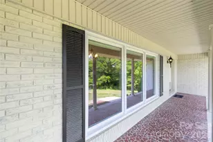2004 Fountain Ln, Lowesville, NC 28164 - Photo 2