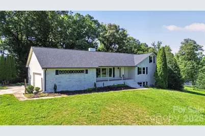 2004 Fountain Lane, Stanley, NC 28164 - Photo 4