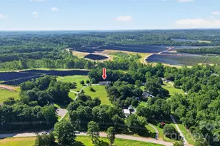 2004 Fountain Ln, Stanley, NC 28164 - Photo 8