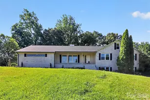 2004 Fountain Ln, Stanley, NC 28164 - Photo 6