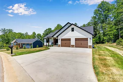 1203 Summerhill Street SW, Lenoir, NC 28645 - Photo 32
