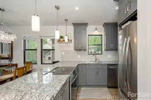 1305 Abbey Cir, Asheville, NC 28805 - Photo 10