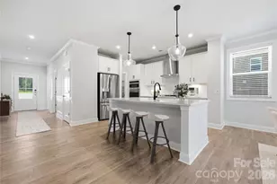 6420 Ludell Ln, Charlotte, NC 28215 - Photo 12