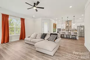 1006 Parkes St, Matthews, NC 28105 - Photo 4