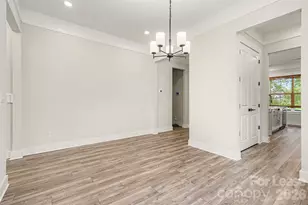 1006 Parkes St, Matthews, NC 28105 - Photo 6