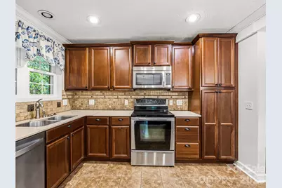 2388 Hebron Road, Hendersonville, NC 28739 - Photo 14