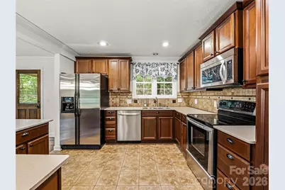 2388 Hebron Road, Hendersonville, NC 28739 - Photo 4