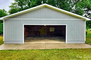 158 W Meadowview Dr, Statesville, NC 28625 - Photo 6