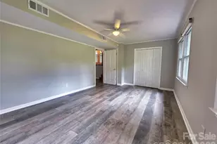 158 W Meadowview Dr, Statesville, NC 28625 - Photo 26