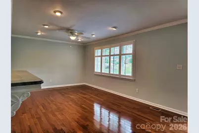158 W Meadowview Drive, Statesville, NC 28625 - Photo 14