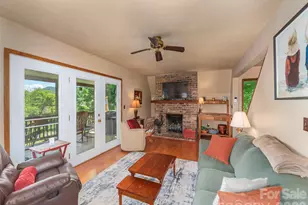 649 Acres View Dr, Waynesville, NC 28786 - Photo 6