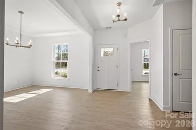 1011 High Bluff Point SE, Waxhaw, NC 28173 - Photo 6
