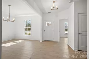 1011 High Bluff Point SE, Waxhaw, NC 28173 - Photo 6