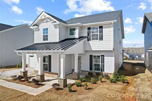 1011 High Bluff Point SE, Waxhaw, NC 28173 - Photo 2