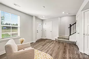 1414 Newell Towns Ln, Charlotte, NC 28262 - Photo 6