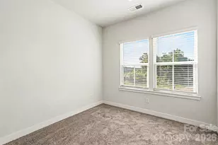 1414 Newell Towns Ln, Charlotte, NC 28262 - Photo 18