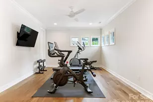 2928 Hanson Dr, Charlotte, NC 28207 - Photo 28