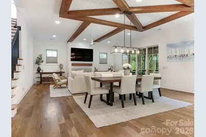 2928 Hanson Drive, Charlotte, NC 28207 - Photo 10