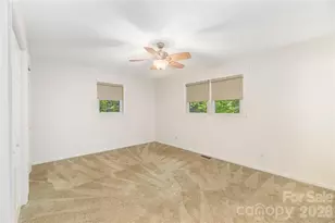 446 Deerhaven Ln, Hendersonville, NC 28791 - Photo 16