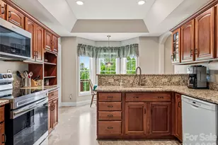 115 Flameleaf Ln, Laurel Park, NC 28739 - Photo 12