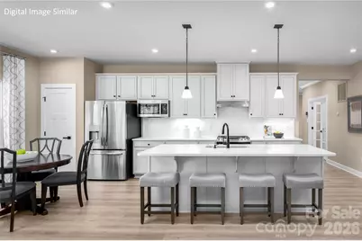 916 Heathway Drive, Charlotte, NC 28213 - Photo 2
